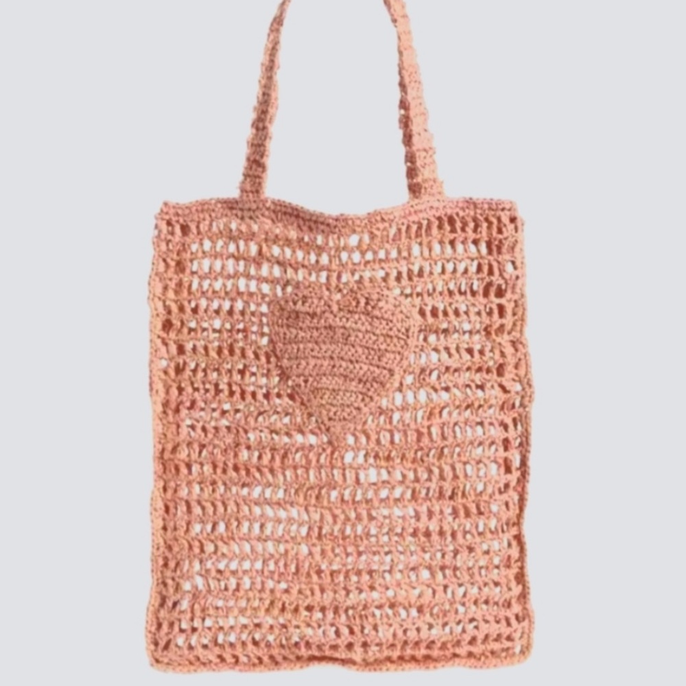 BTB‎ Los Angeles Coral Heart Market Tote Bag